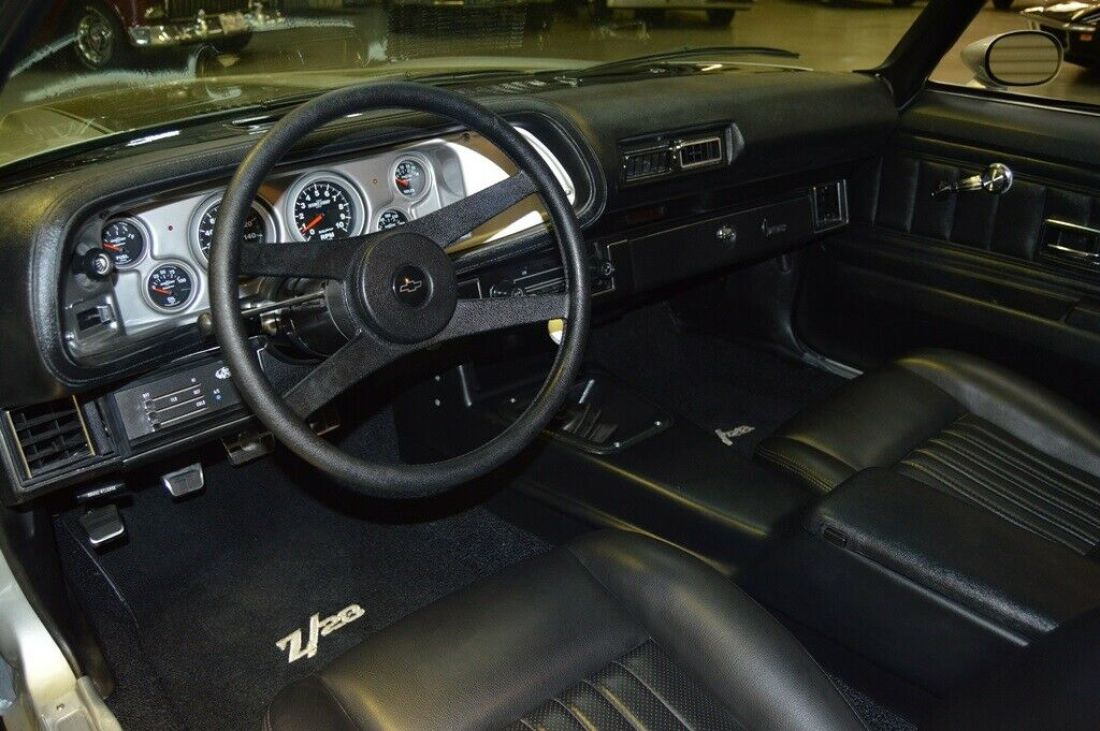1973 Chevrolet Camaro RS - photo 12