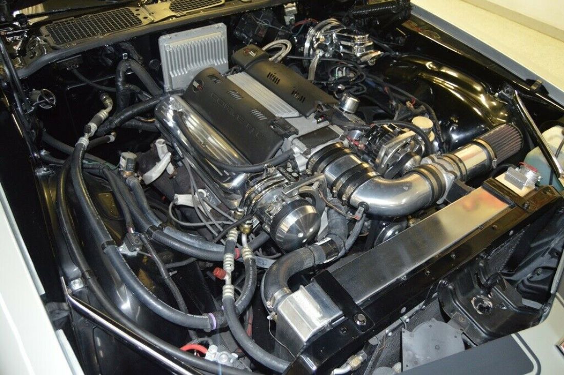 1973 Chevrolet Camaro RS - photo 6