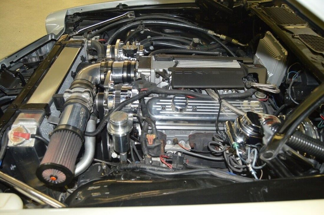 1973 Chevrolet Camaro RS - photo 9