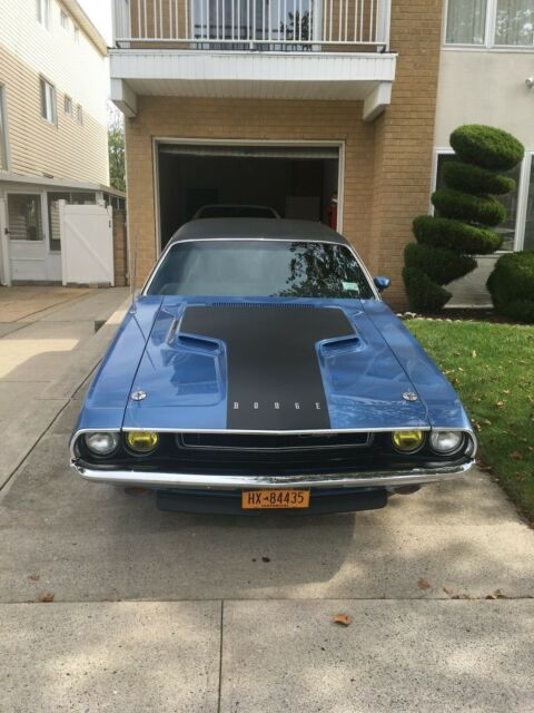 1973 Dodge Challenger - photo 2