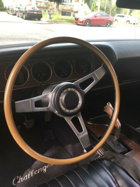 1973 Dodge Challenger - photo 9