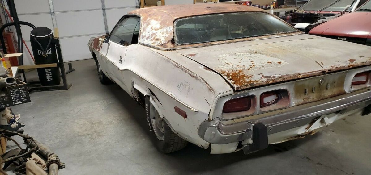 1973 Dodge Challenger - photo 4