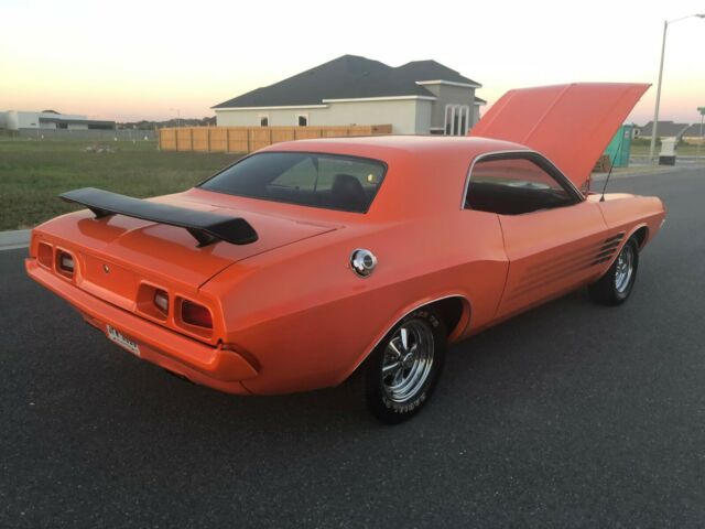 1973 Dodge Challenger 440 Mopar Magnum Muscle Car - photo 8