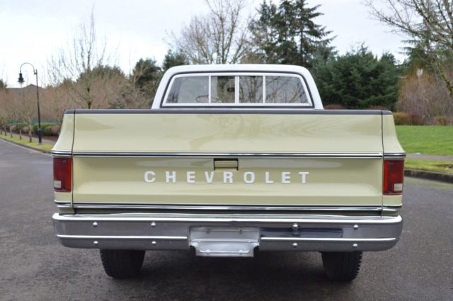 1973 Chevrolet C/K Pickup 2500 Custom - photo 3
