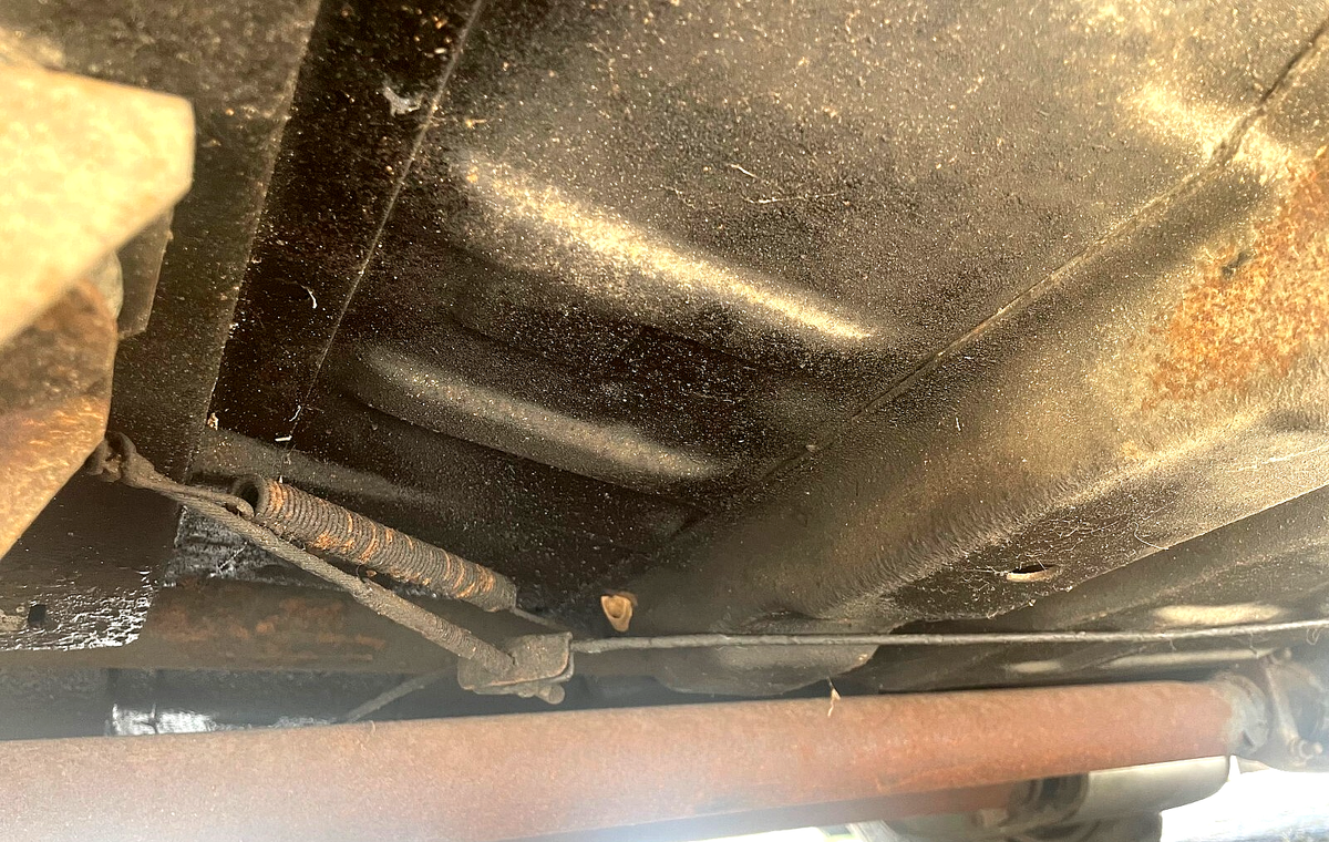 1973 Chevrolet Camaro RS Split Bumper 350-V8! - photo 11