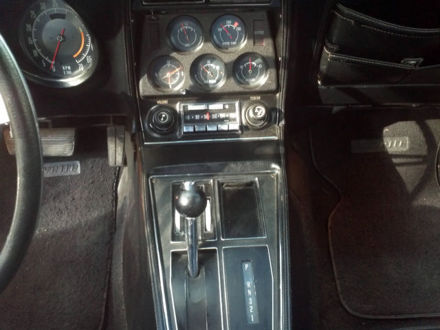 1973 Chevrolet Corvette Convertible - photo 11