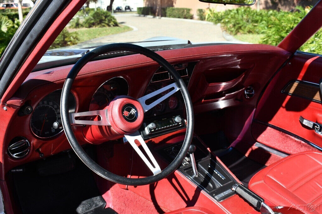1973 Chevrolet Corvette Amazing Stunning Rare color combo a/c - photo 11