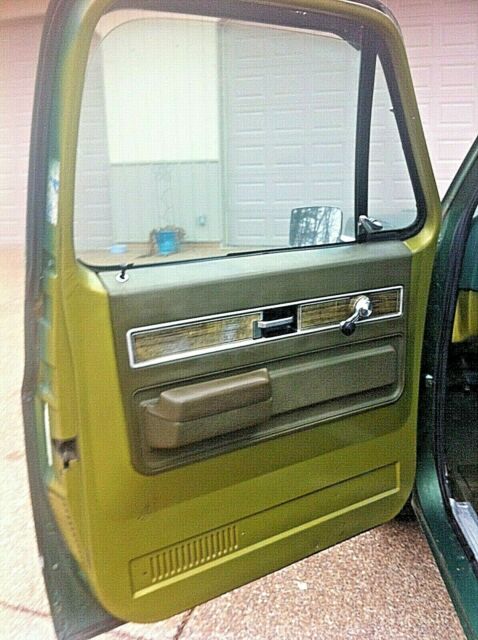 1973 Chevrolet C/K Pickup 2500 custom deluxe - photo 11