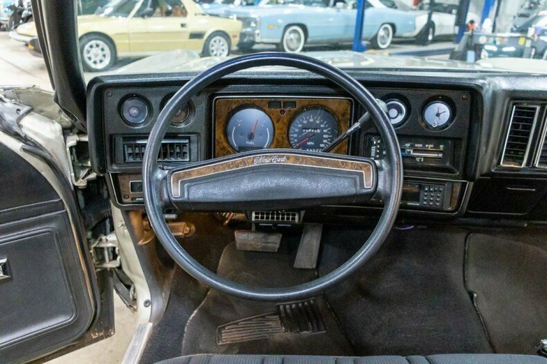 1973 Chevrolet Monte Carlo - photo 12