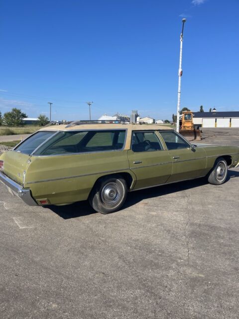 1973 Chevrolet Station wagon Roundback Clamshell 1973 Chevrolet Impala