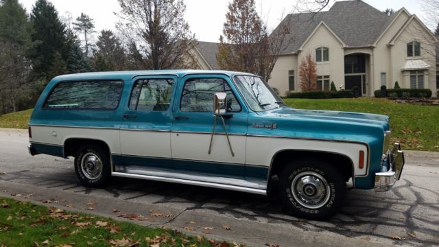 1973 Chevrolet Suburban - photo 9