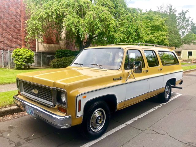 1973 Chevrolet Suburban CHEYENNE SUPER - photo 2