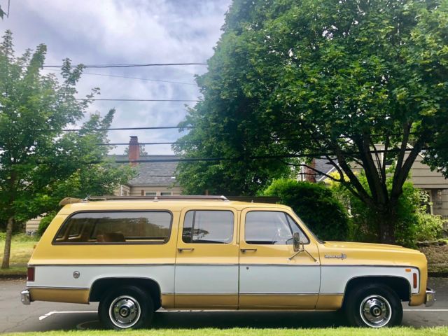 1973 Chevrolet Suburban CHEYENNE SUPER - photo 4