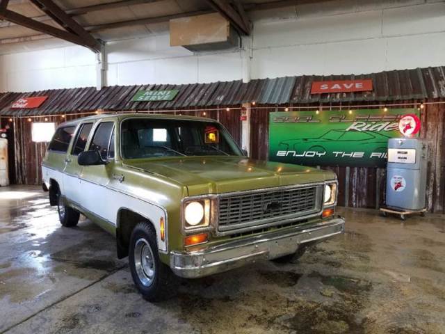 1973 Chevrolet Suburban Cheyenne Super - photo 2