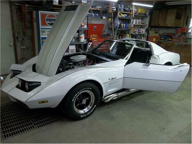 1973 Chevrolet Corvette -- - photo 2