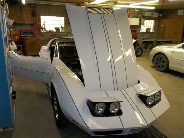 1973 Chevrolet Corvette -- - photo 8
