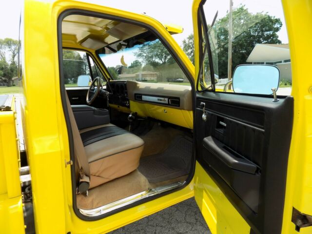 1973 Chevrolet C/K Pickup 1500 Custom Deluxe - photo 12