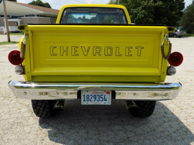 1973 Chevrolet C/K Pickup 1500 Custom Deluxe - photo 6