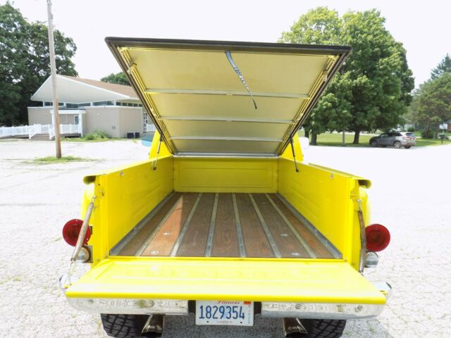 1973 Chevrolet C/K Pickup 1500 Custom Deluxe - photo 9