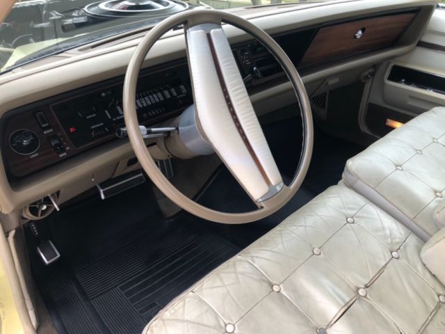 1973 Chrysler Imperial - photo 4