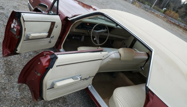 1973 Chrysler Newport Sedan - photo 10