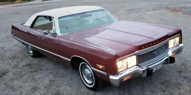 1973 Chrysler Newport Sedan - photo 2