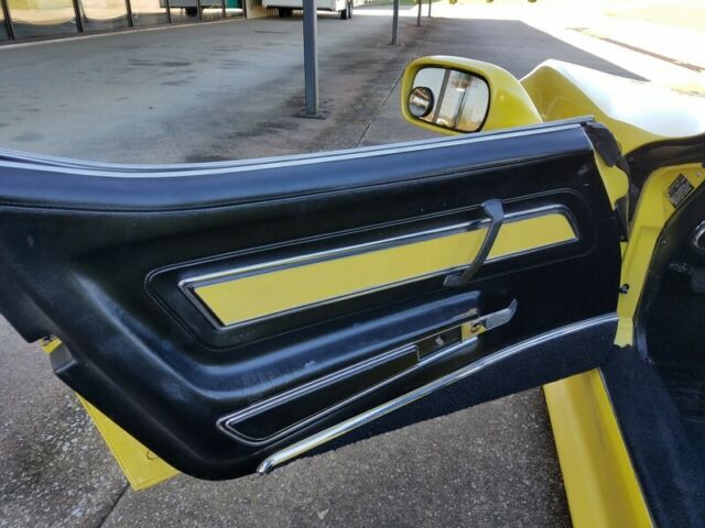 1973 Chevrolet Corvette - photo 11