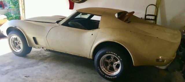 1973 Chevrolet Corvette t-top/convertible - photo 3