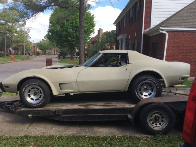 1973 Chevrolet Corvette t-top/convertible - photo 8