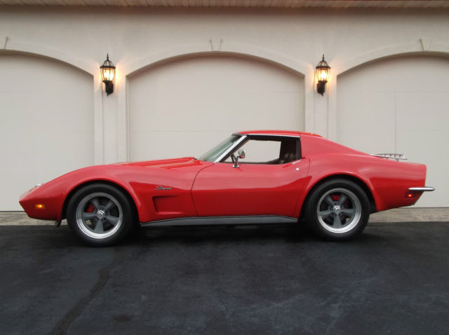 1973 Chevrolet Corvette 2-Door T-Top Sport Coupe - photo 3