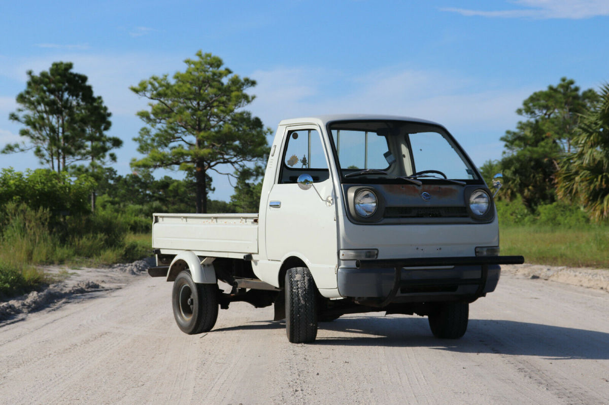 1973 Daihatsu Hijet white mini truck kei 1973 Daihatsu Other