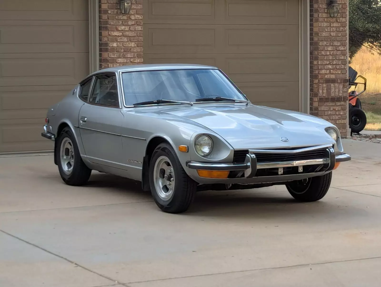 1973 datsun 240z base coupe 2-door 2.4l 1973 Datsun Z-Series