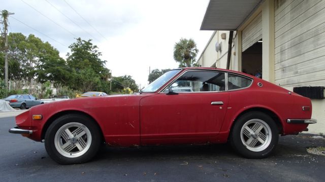 1973 DATSUN 240Z HARD TO FIND CLASSIC SPORTS CAR BECOMING VERY COLLECTIBLE 1973 Datsun Z-Series VINYL