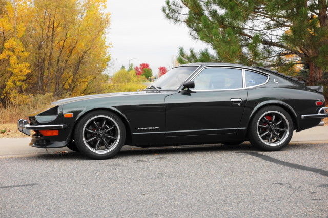 1973 Datsun Z-Series perfect Marin Green paint and chrome - photo 2