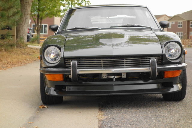 1973 Datsun Z-Series perfect Marin Green paint and chrome - photo 4