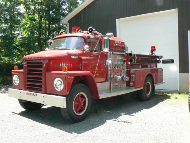 1973 Dodge C-800 Fire Truck - 413 Gas - 27240 actual miles - 1973 Dodge Other Fire Truck