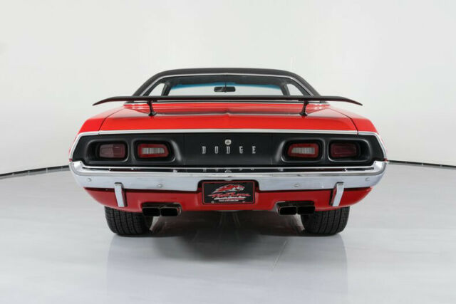 1973 Dodge Challenger 340 V8 w/ 6-Pack - photo 7