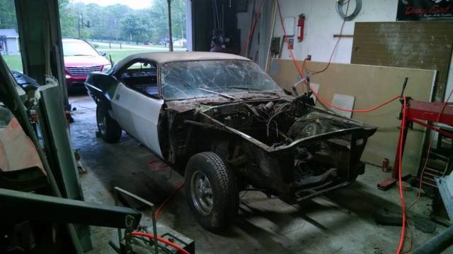 1973 Dodge Challenger - photo 2