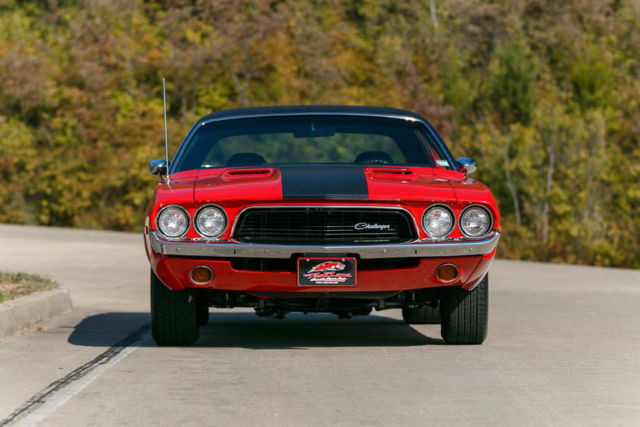 1973 Dodge Challenger - photo 2