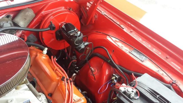 1973 Dodge Challenger 2 door vynyl roof - photo 12