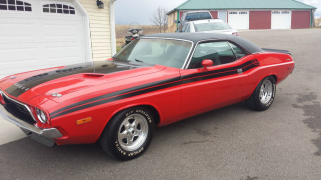 1973 Dodge Challenger 2 door vynyl roof - photo 2