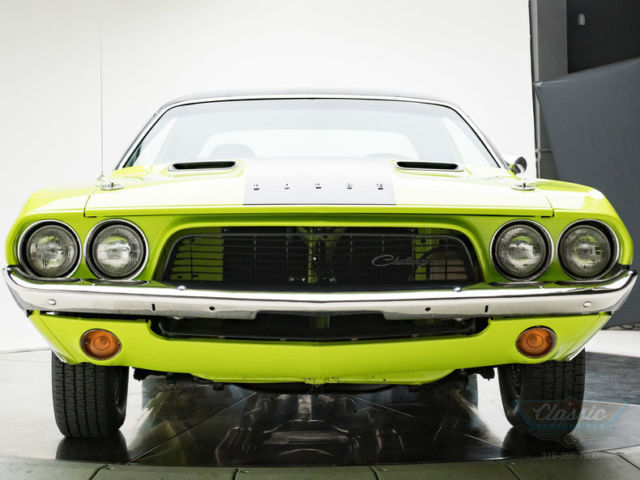 1973 Dodge Challenger RT Trim 440 V8 - photo 3
