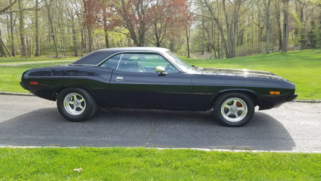 1973 Dodge Challenger -- 2 dr coupe - photo 5