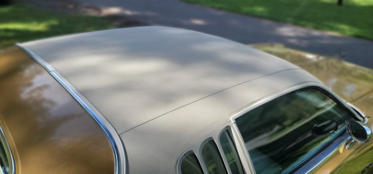1973 Dodge Charger SE - photo 10