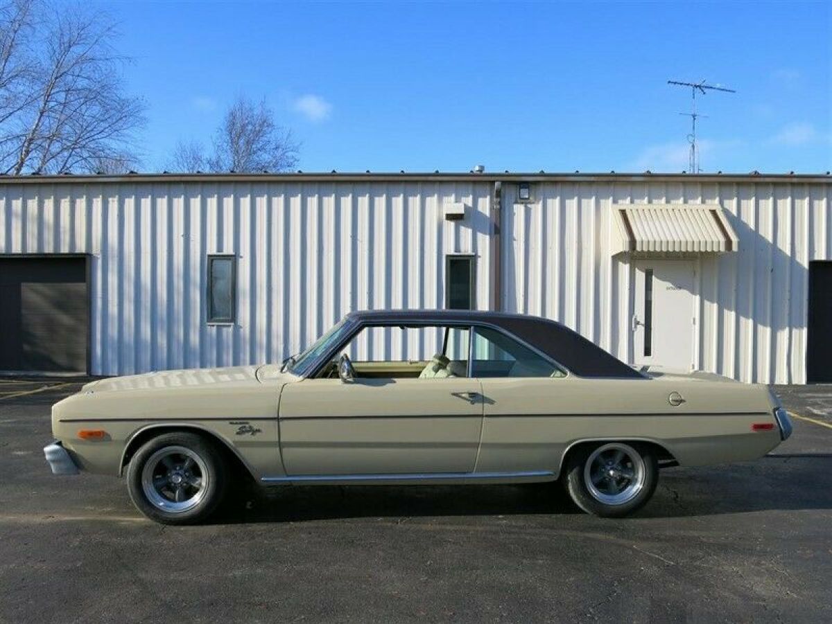 1973 Dodge Dart Swinger, 318ci, A/C, Sale/Trade - photo 5