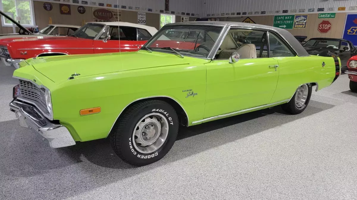 1973 Dodge Dart Swinger 360 Motor - Auto Trans 1973 Dodge Dart