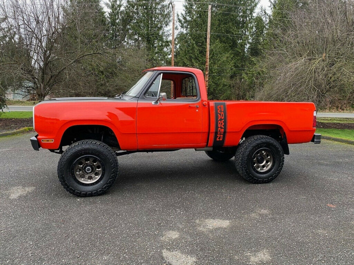 1973 Dodge Other Pickups 1973 Dodge W100 One Family Owned, 360 with Power Wagon Trim - photo 3