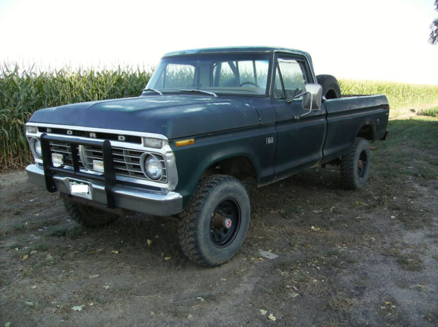 1973 F250 4x4 Custom 390 4BBL 4-Speed 1973 Ford F-250 Stock