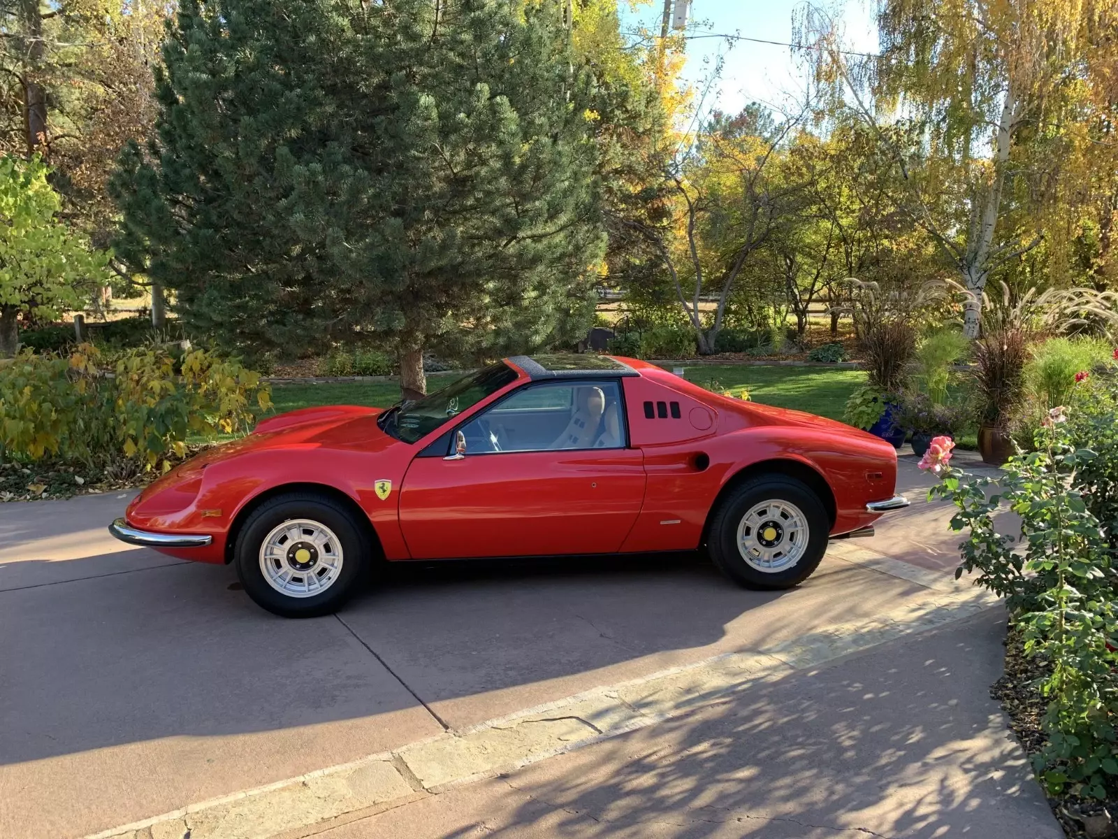 1973 Ferrari 256 GTS Dino 1973 Ferrari 246 GTS Dino replica