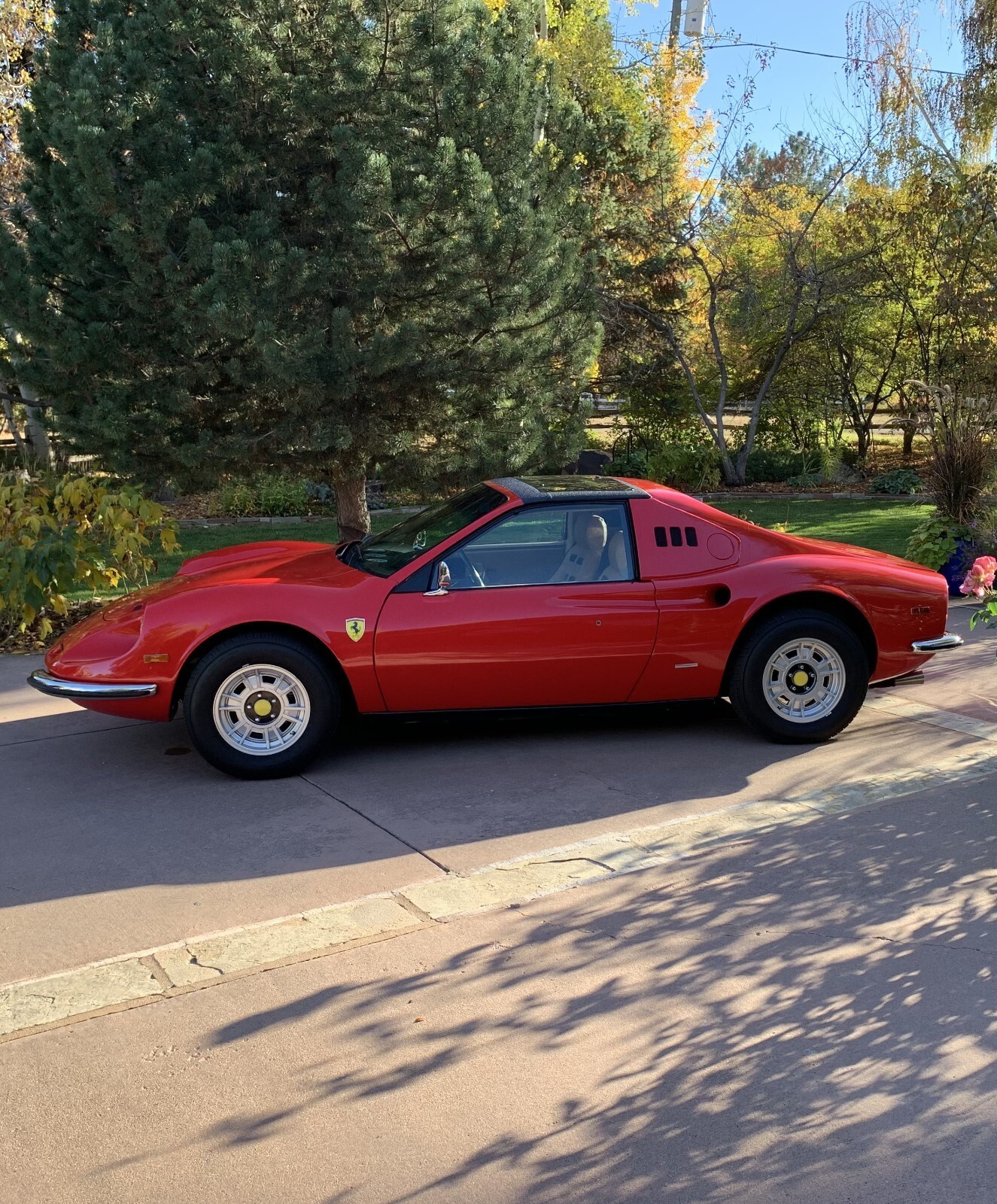 1973 Ferrari 246 GTS Dino replica - photo 12